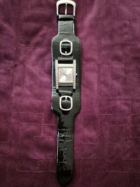 Guess Black Patent Leather Cuff Watch with Rhinestone Accents NEW BATTERY
